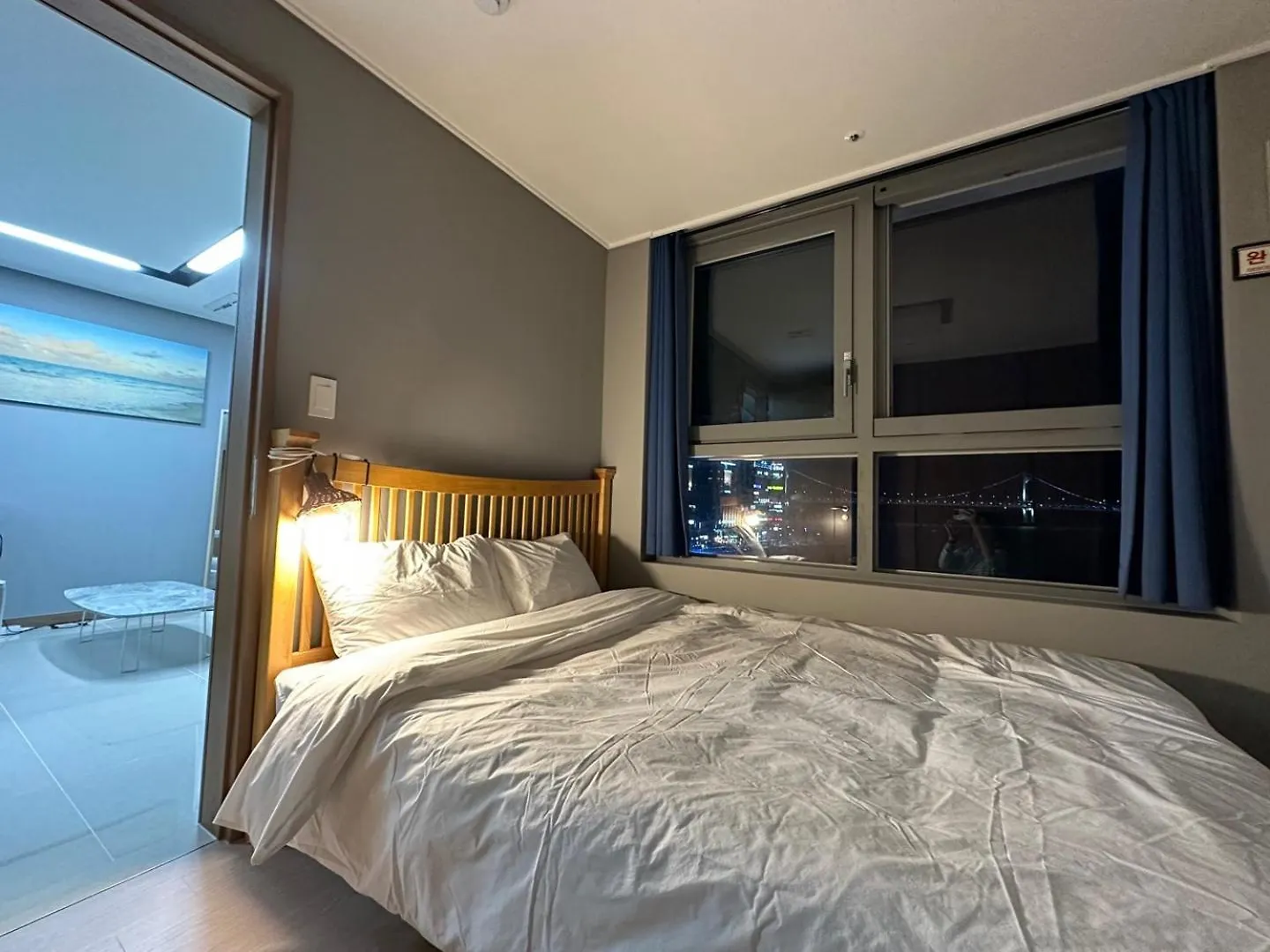 Apartment Where Gwangalli Beach Is Right Outside Your Window Busan 0*,  South Korea